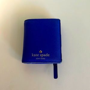 Kate Spade New York wallet. Cobalt blue. Good condition.